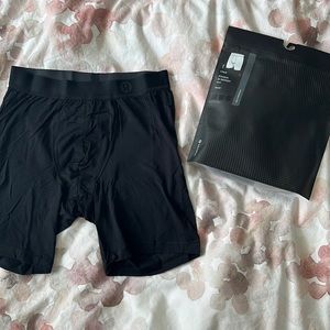 Lulu Lemon Mens Always in Motion boxer